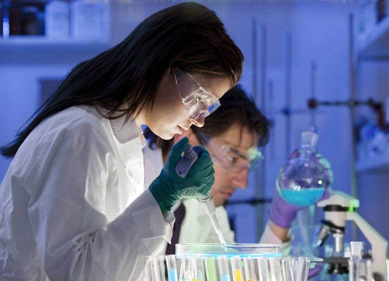 클린룸 및 실험실 습도 제어